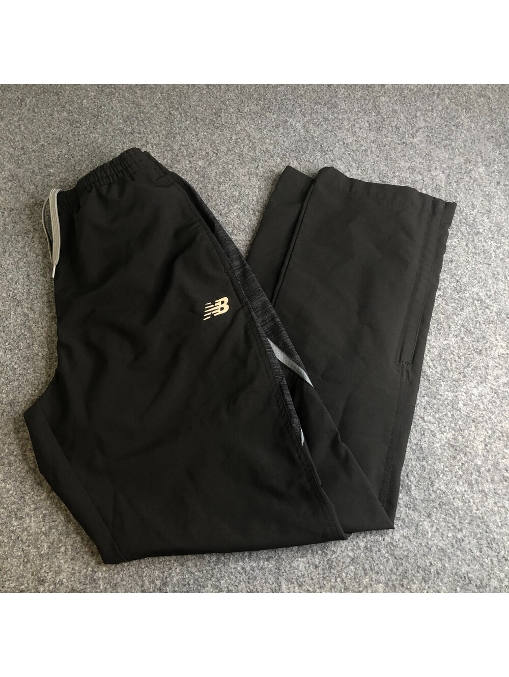 New Balance Pants Mens Medium Black Windbreaker Straight Track Ankle Zip